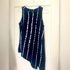 Asymmetrical tank top
